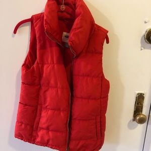 Old Navy Red Puffer Vest New Condition